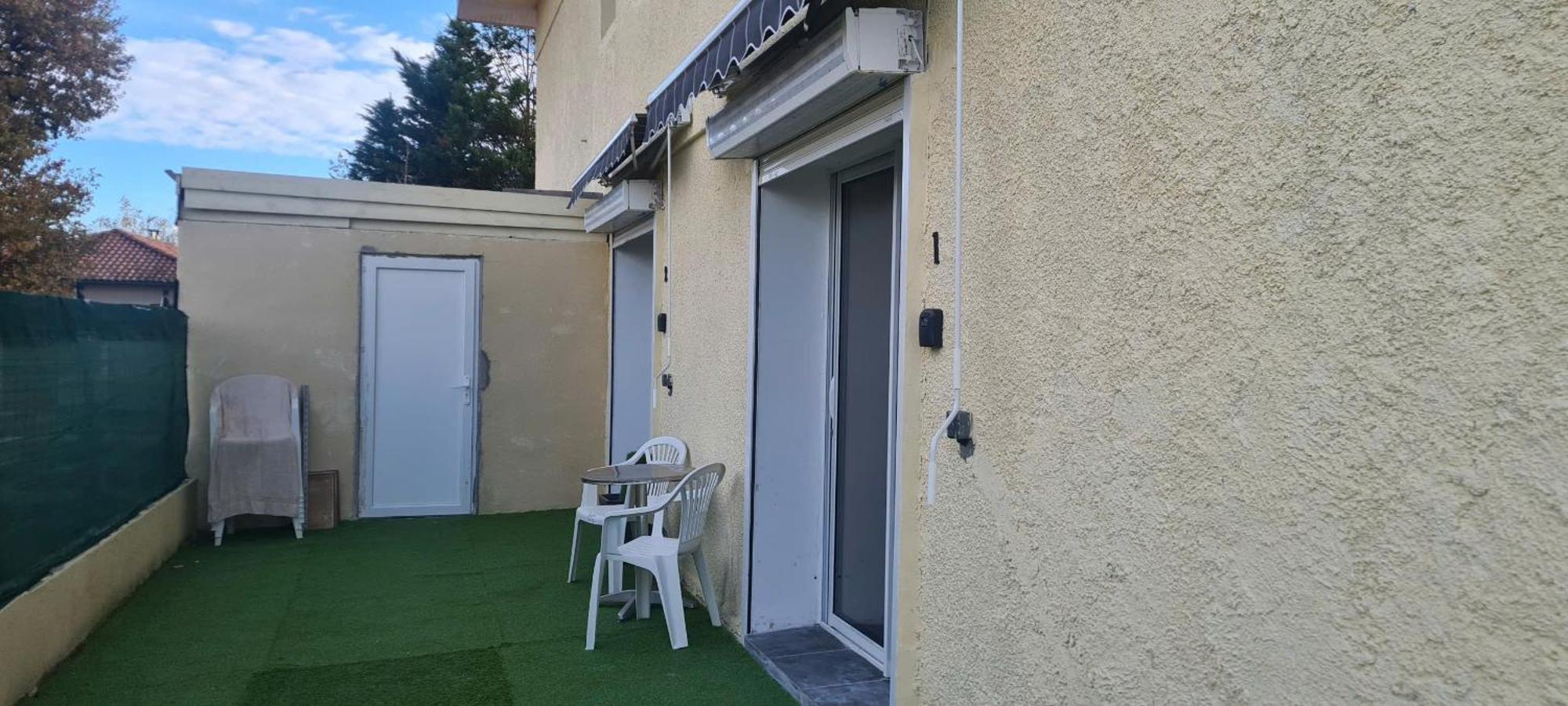 Joli T1 Bis Fonctionnel A Montussan Apartman Kültér fotó