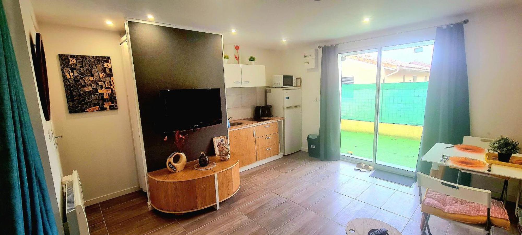 Joli T1 Bis Fonctionnel A Montussan Apartman Kültér fotó